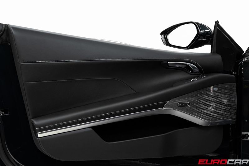 2025 Lotus Emira *6-SPEED MANUAL * NEW CAR*Image 24