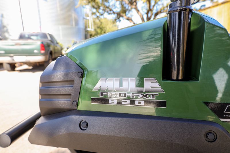 NEW 2026 KAWASAKI MULE PROFX 820 EPS Image 4