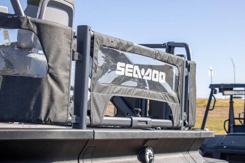 NEW 2026 SEADOO SWITCH FISH COMPACT 170HP WITH PAINTED TRAILER Image 10