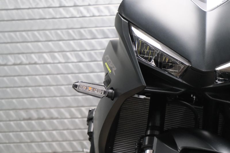 NEW 2026 HONDA CBR650R ECLUTCH Image 10