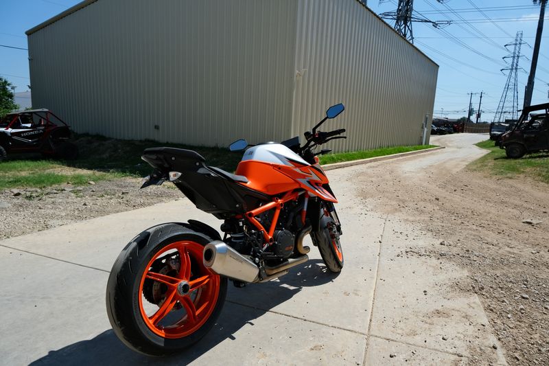 2023 KTM 1290 SUPER DUKE R EVOImage 8