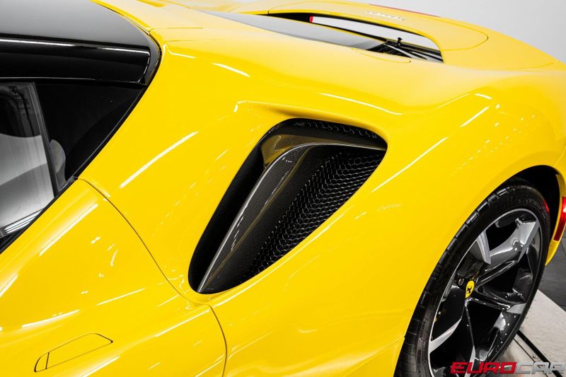 2022 Ferrari SF90 Stradale *CARBON FIBER INTERIOR * FRONT PPF*Image 18