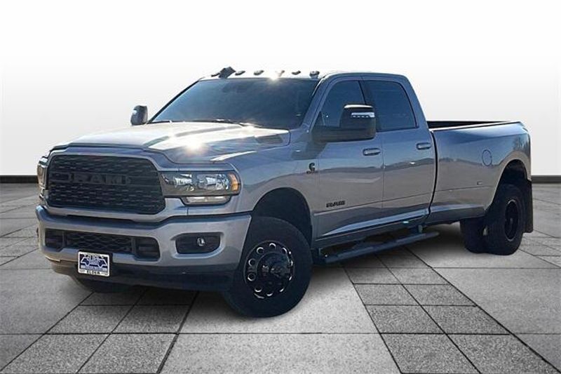 2024 RAM 3500 Lone Star Crew Cab 4x4 8