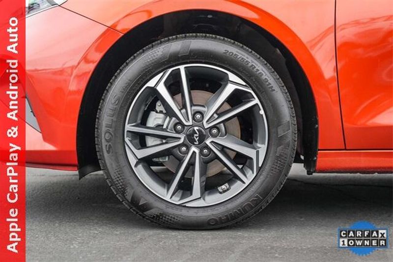 Used 2024 Kia Forte LXSImage 11