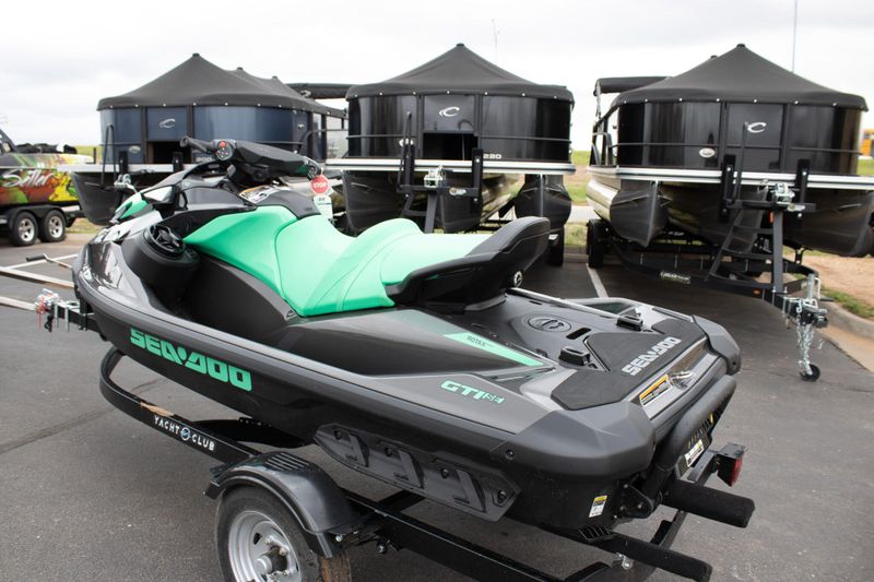 NEW 2026 SEADOO GTI SE 170 WITH SOUND SYSTEM Image 7