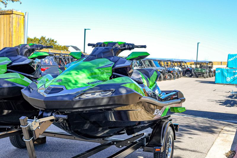 2024 Kawasaki JET SKI ULTRA 310 310LXS  BLACKGREEN Image 1