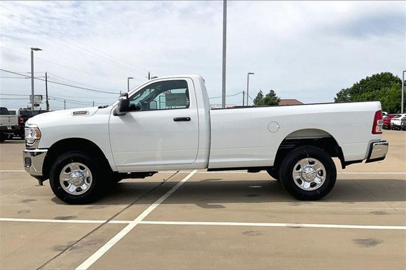 2024 RAM 2500 Tradesman Regular Cab 4x4 8