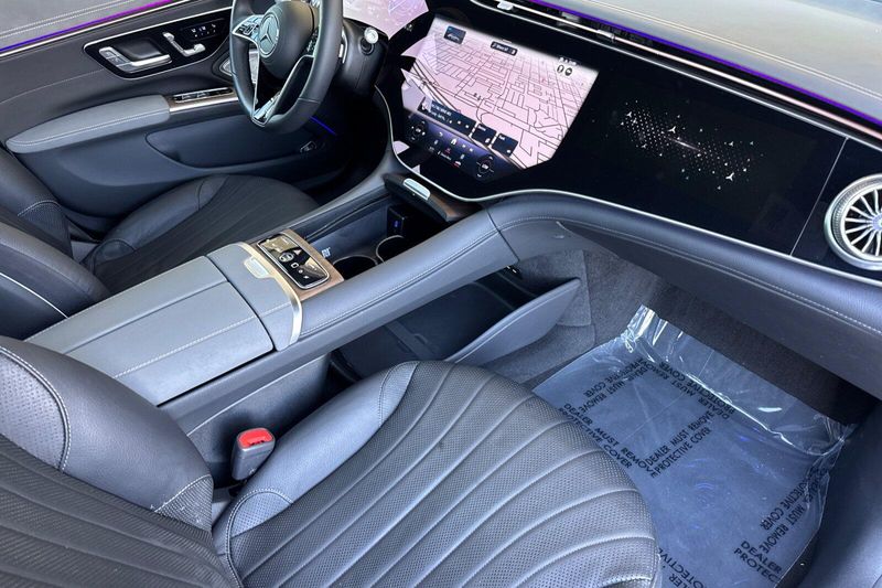 Used 2024 Mercedes-Benz EQS 450Image 18