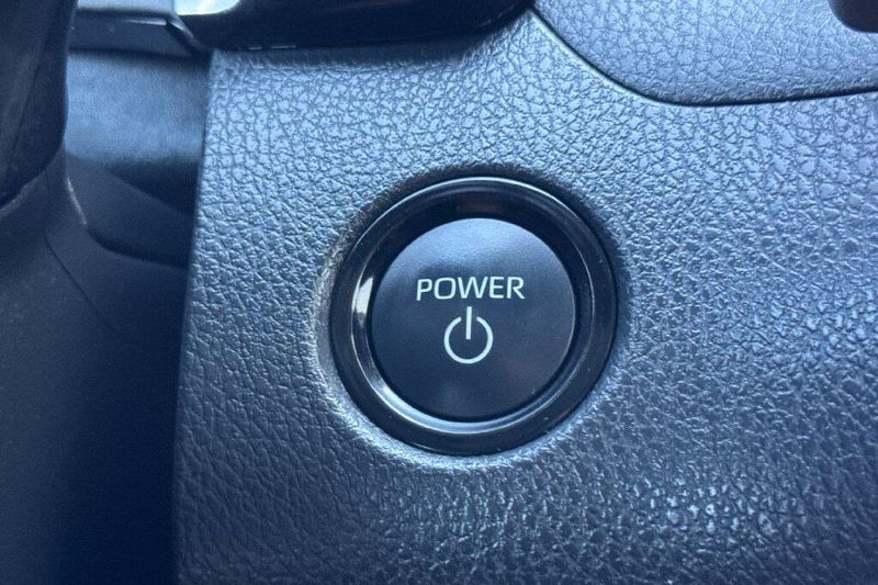 Used 2025 Toyota Camry LEImage 20