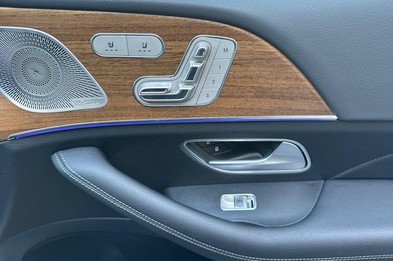 Used 2025 Mercedes-Benz GLE 450Image 20