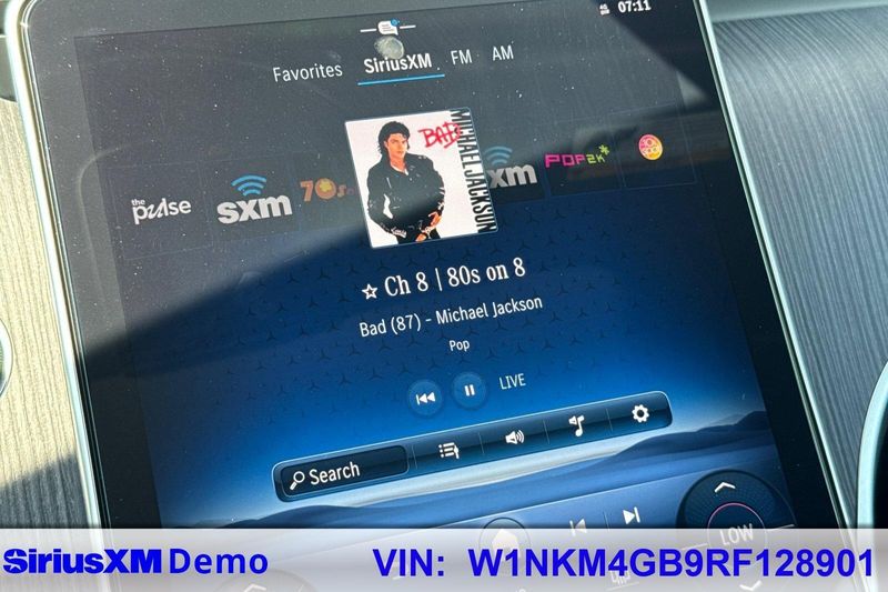 Used 2024 Mercedes-Benz GLC 300Image 34