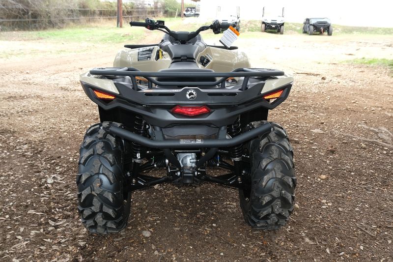 2025 Can-Am OUTLANDER PRO HD7 DESERT TANImage 13