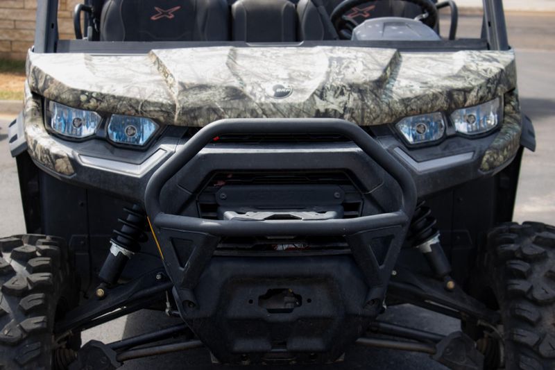 USED 2023 CAN-AM DEFENDER MAX XMR HD10 Image 9