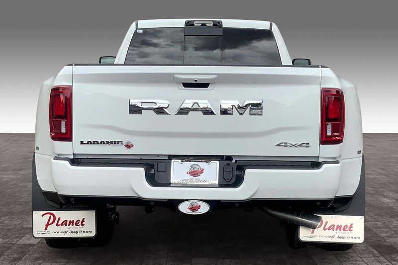 2026 Ram 3500 Laramie photo 4