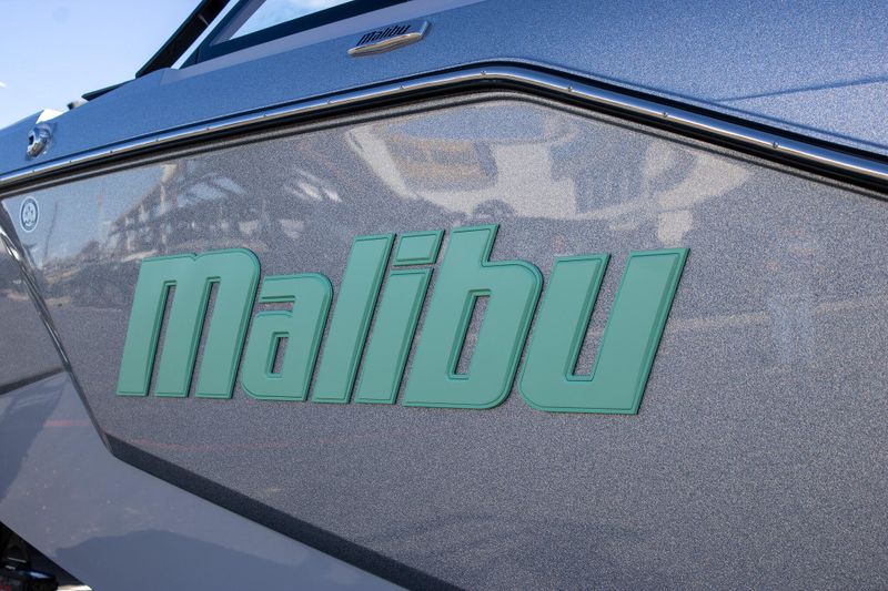 NEW 2026 MALIBU WAKESETTER M230 Image 11