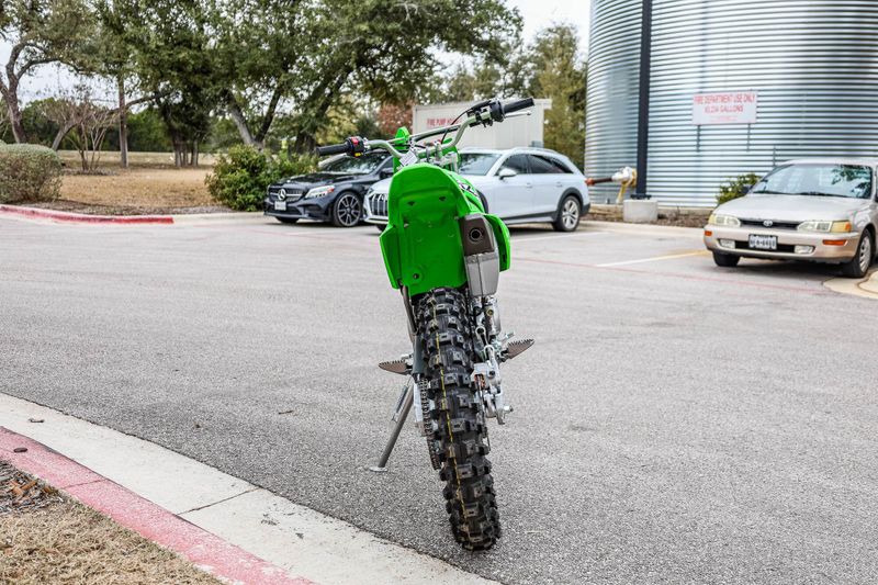 2025 Kawasaki KLX140R F LIME GREEN Image 16