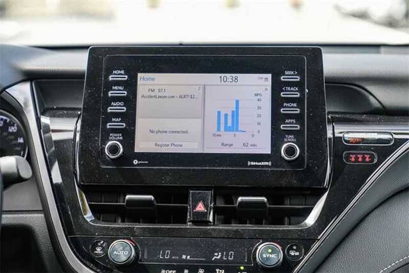 2023 Toyota Camry SEImage 15