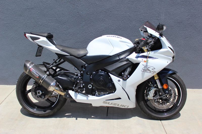 2021 Suzuki GSX-R750M1 CA 750 100th Anniversary Edition Image 1