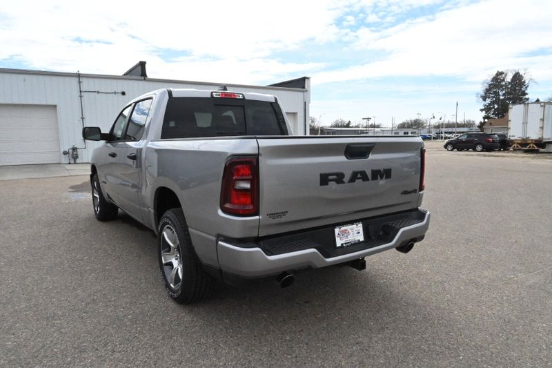 2025 RAM 1500 TradesmanImage 6