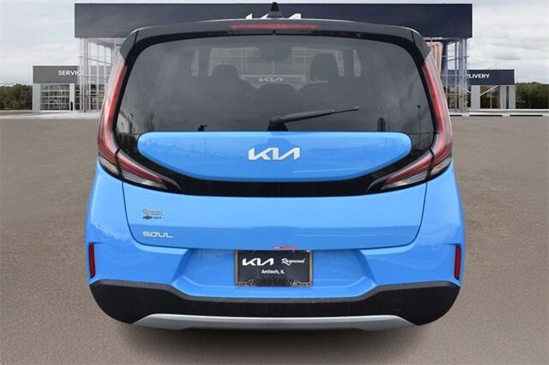 New 2025 Kia Soul SImage 4