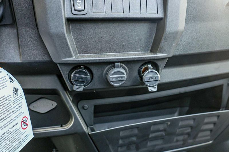 NEW 2026 POLARIS RANGER 1000 Image 12