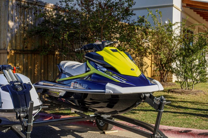 USED 2020 YAMAHA VX DELUXE Image 1