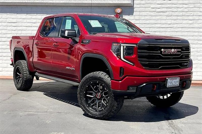 2022 GMC Sierra 1500 AT4XImage 12