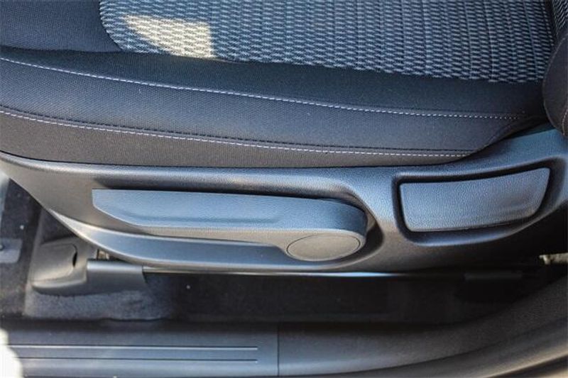 New 2025 Kia Sorento LXImage 23