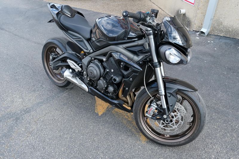 USED 2023 TRIUMPH STREET TRIPLE 765 RS Image 1