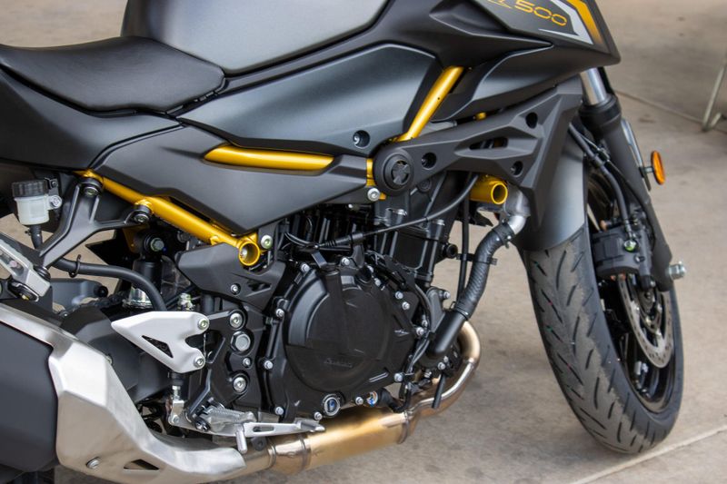 NEW 2026 KAWASAKI Z500 ABS Image 7
