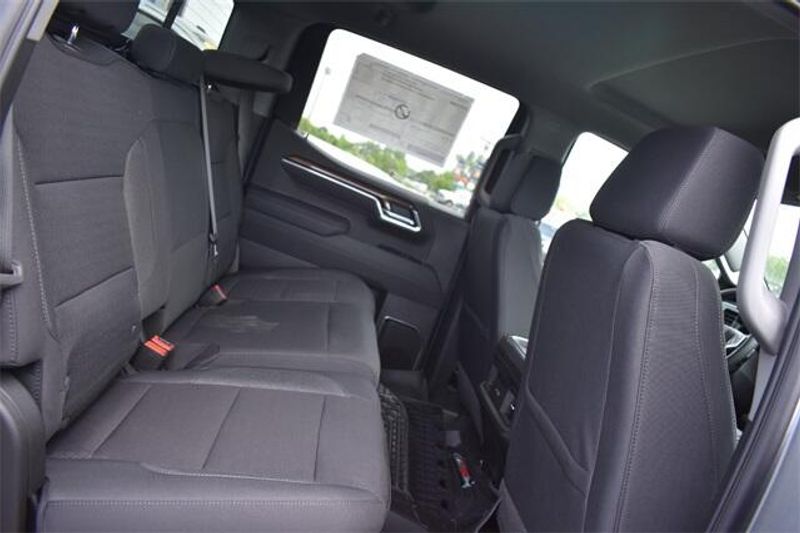 New 2025 Chevrolet Silverado 1500 LTImage 14