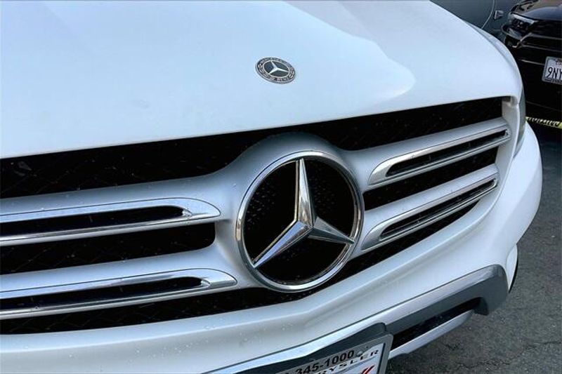 2019 Mercedes-Benz GLC 300 300Image 30