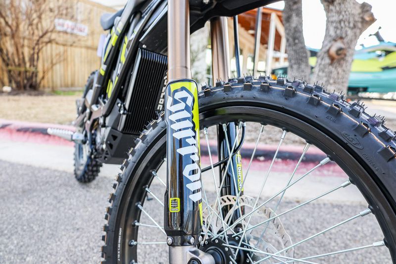 NEW 2025 SURRON LIGHT BEE X Image 15