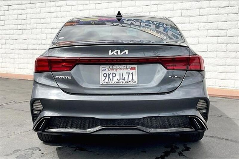 2024 Kia Forte GT-Line photo 3