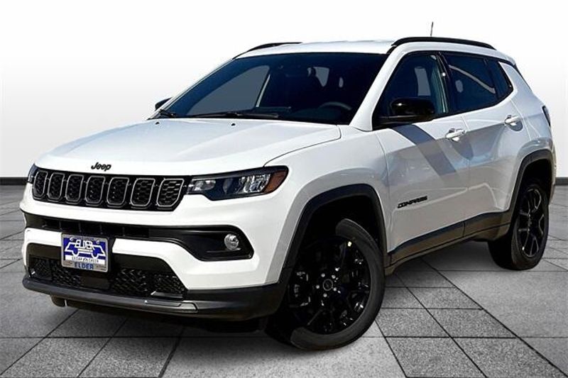 2025 Jeep Compass Latitude 4x4Image 2