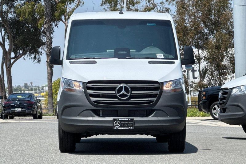 New 2026 Mercedes-Benz Sprinter 2500 Image 6