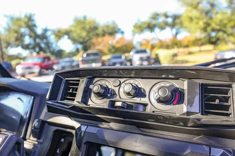 NEW 2025 KAWASAKI RIDGE XR CREW LIMITED METALLIC BLUISH GRAY Image 29