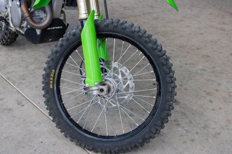 USED 2022 KAWASAKI KX 450 Image 17
