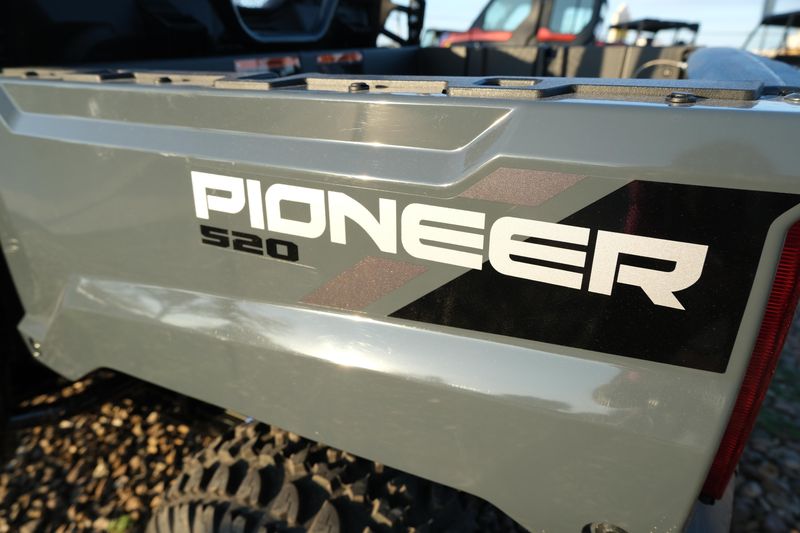 2025 Honda PIONEER 520 SLATE GRAYImage 2