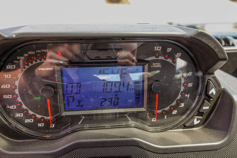 USED 2025 POLARIS RANGER CREW XP 1000 NORTHSTAR TEXAS EDITION Image 10