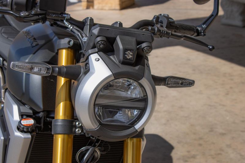 NEW 2026 SUZUKI GSX8T Image 14