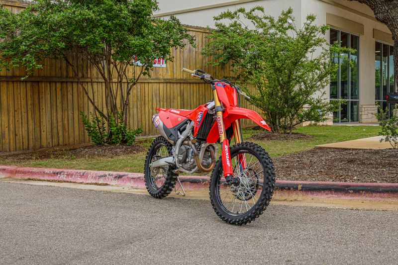 USED 2026 HONDA CRF 450RWE Image 1