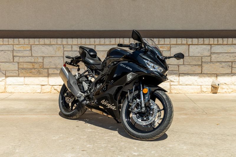 New 2025 Kawasaki NINJA ZX4R ABS METALLIC SPARK BLACK Image 1