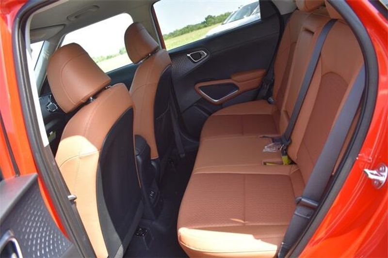 New 2025 Kia Soul EXImage 16