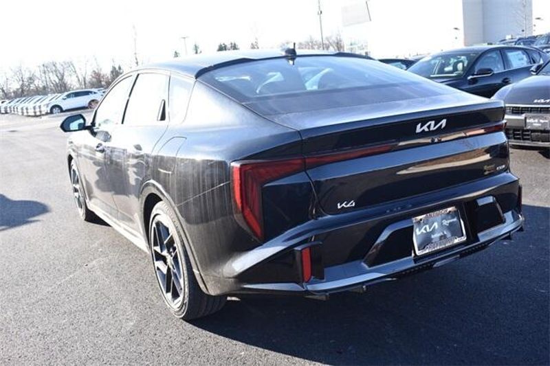 2025 Kia K4 GT-LineImage 5