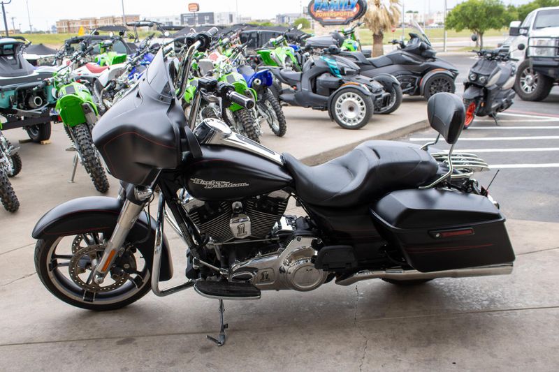 USED 2016 HARLEY STREET GLIDE SPECIAL Image 6
