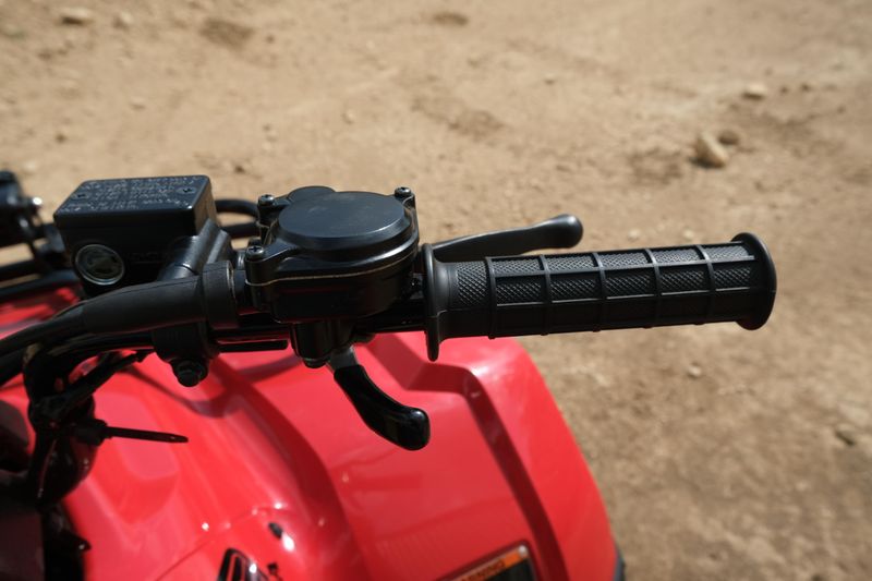 2025 Honda RECONImage 14