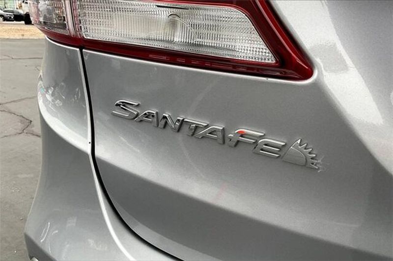 2018 Hyundai Santa Fe Limited UltimateImage 31