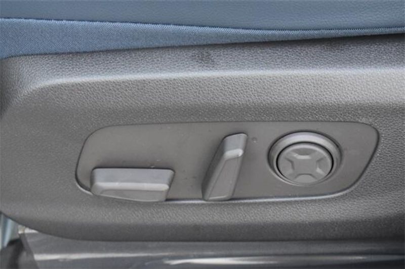 New 2026 Kia Carnival Hybrid SX PrestigeImage 30