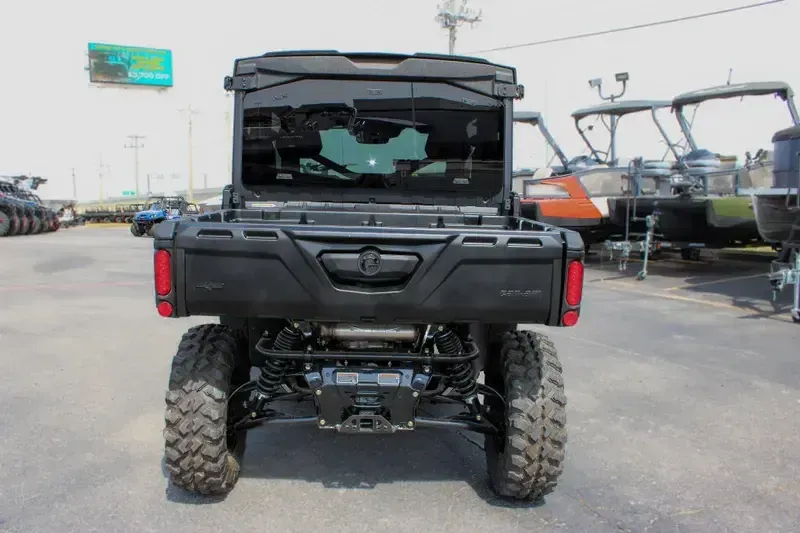 2025 Can-Am DEFENDER MAX LONE STAR CAB HD10 STEALTH BLACK Image 11